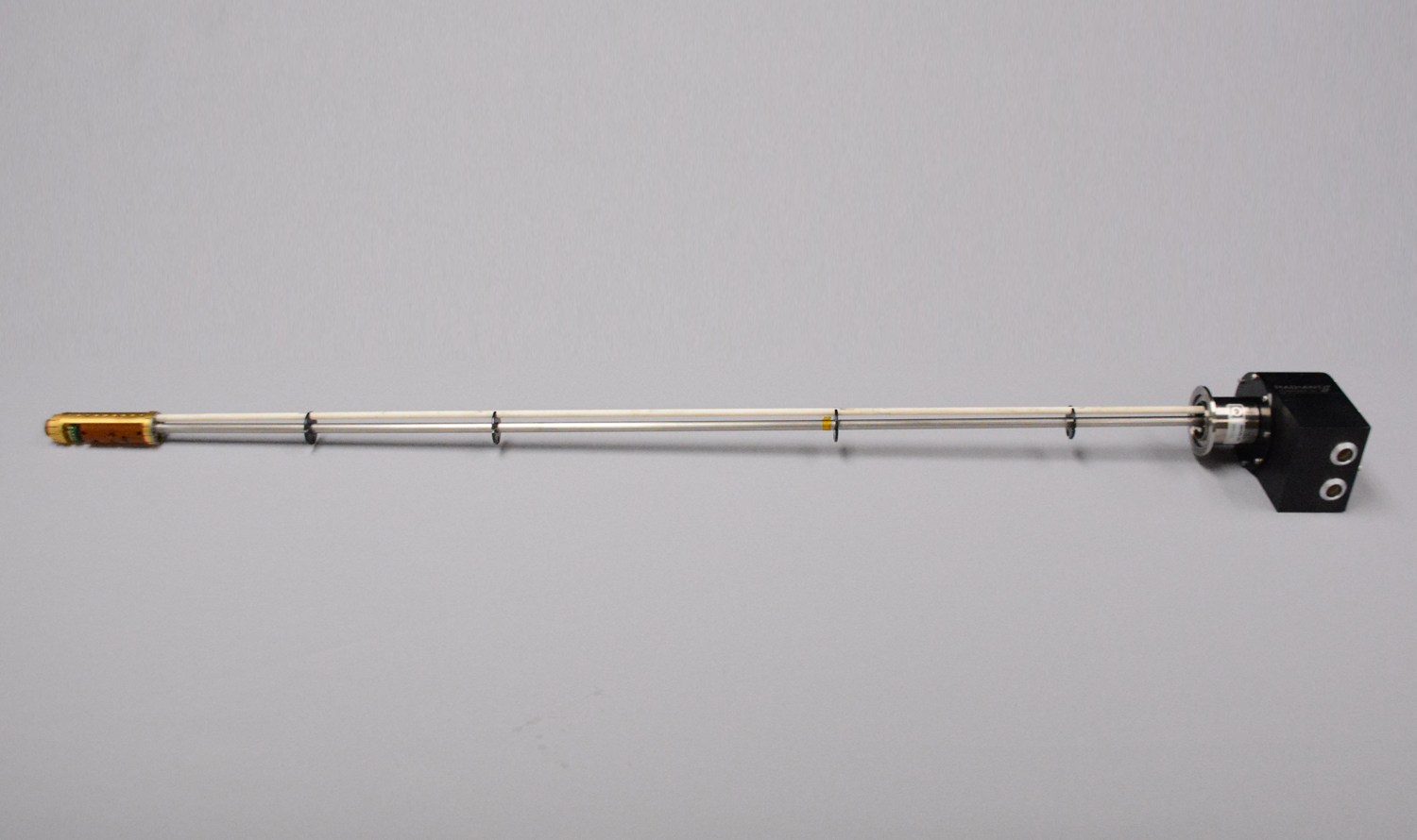 Image of a Radiant Technologies PPMS High Voltage dialectric probe for quantum design chambers